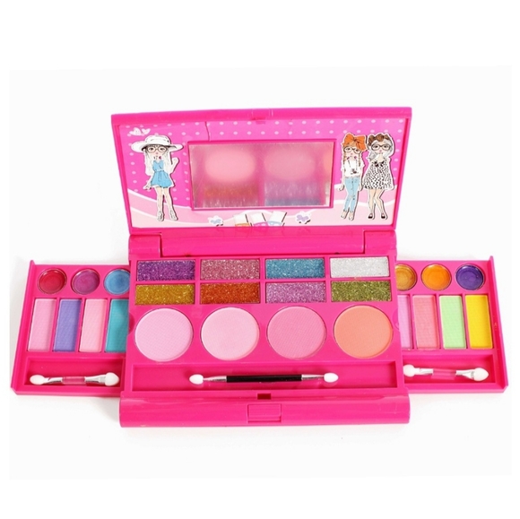 Girls Make-Up Pallete - Picture 4 of 9